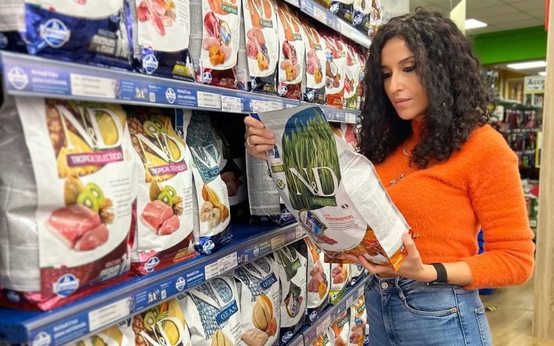 Patili Çocuğunuz İçin Mama Etiketlerini Anlamak